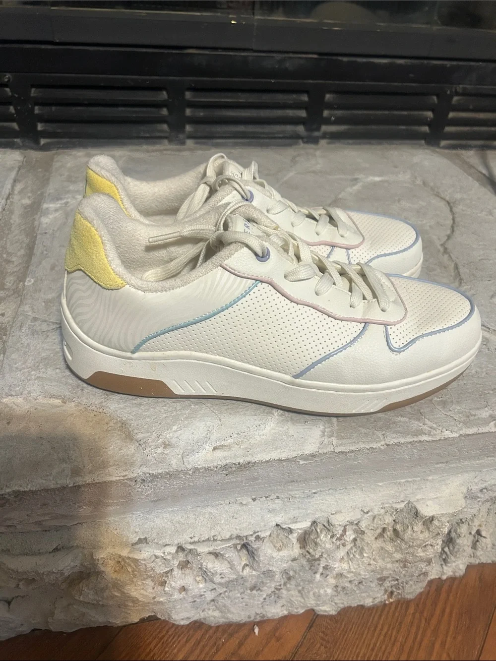 Skechers Upbeats 'White Yellow Blue'
